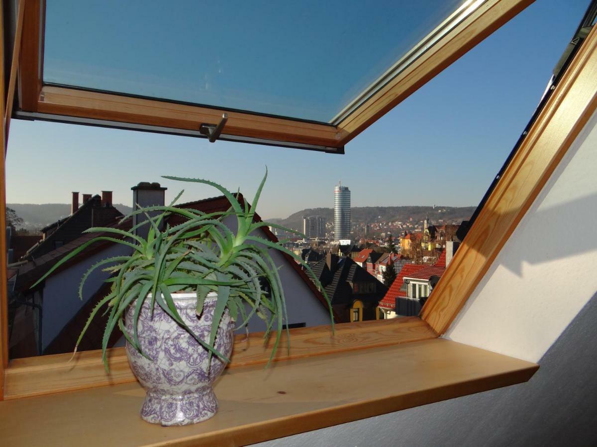 Attraktives 2-Zimmer-Apartment Mit Ausblick Iéna Extérieur photo